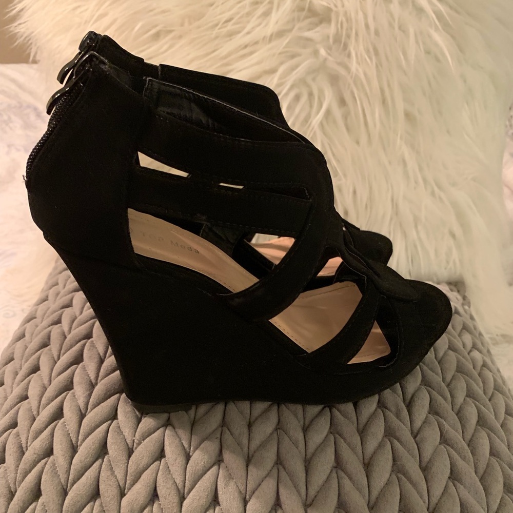 Wedges - Picture 3 of 4